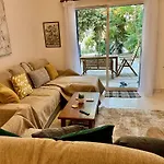 The Garden & Pool Townhouse Casa vacanze *