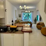 The Garden & Pool Townhouse Casa vacanze Paphos