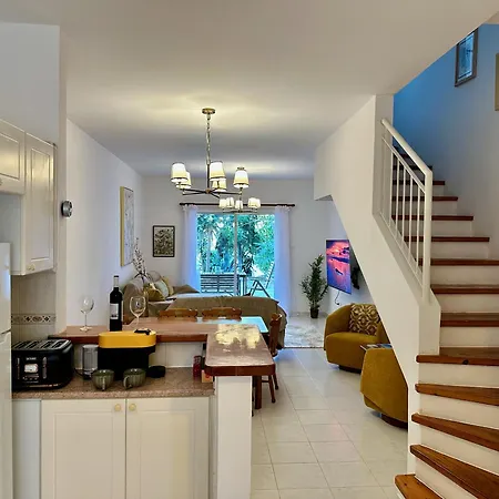 The Garden & Pool Townhouse Paphos