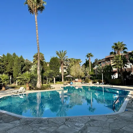 The Garden & Pool Townhouse Feriehus