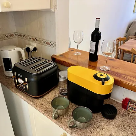 Feriehus The Garden & Pool Townhouse *