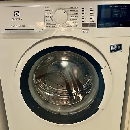 The Garden & Pool Townhouse פאפוס