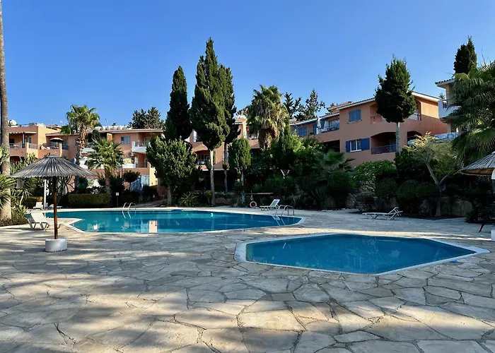 Prázdninový dům The Garden & Pool Townhouse *