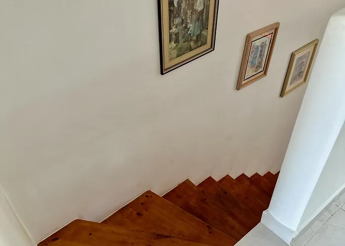 Prázdninový dům The Garden & Pool Townhouse *