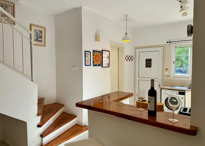 The Garden & Pool Townhouse