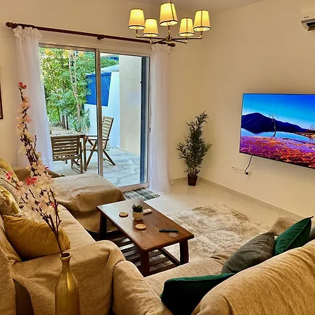 Tatil Evi The Garden & Pool Townhouse