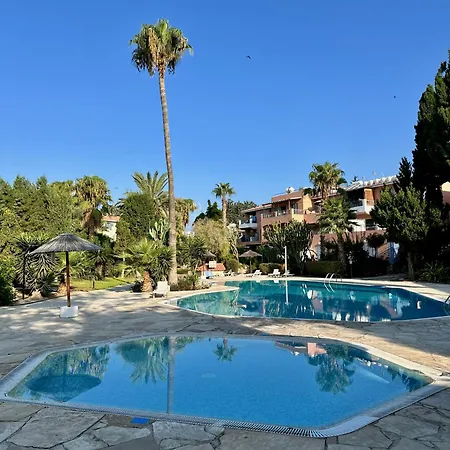 Casa de Férias The Garden & Pool Townhouse Pafos